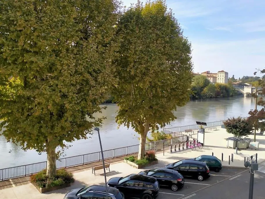 L'Isere Depuis Les Quais Romanais Romans-sur-Isere 0*,  France